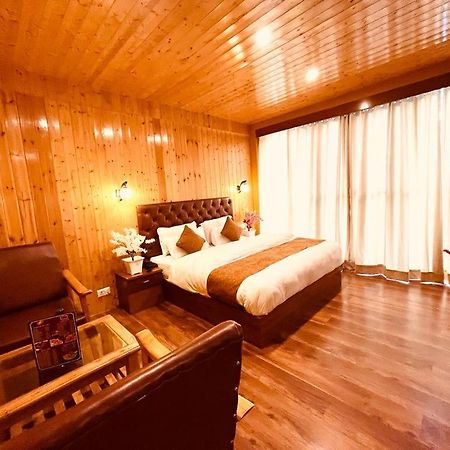 Tata Vista Resort Mall Road Manali - Centrally Heated & Air Cooled מראה חיצוני תמונה