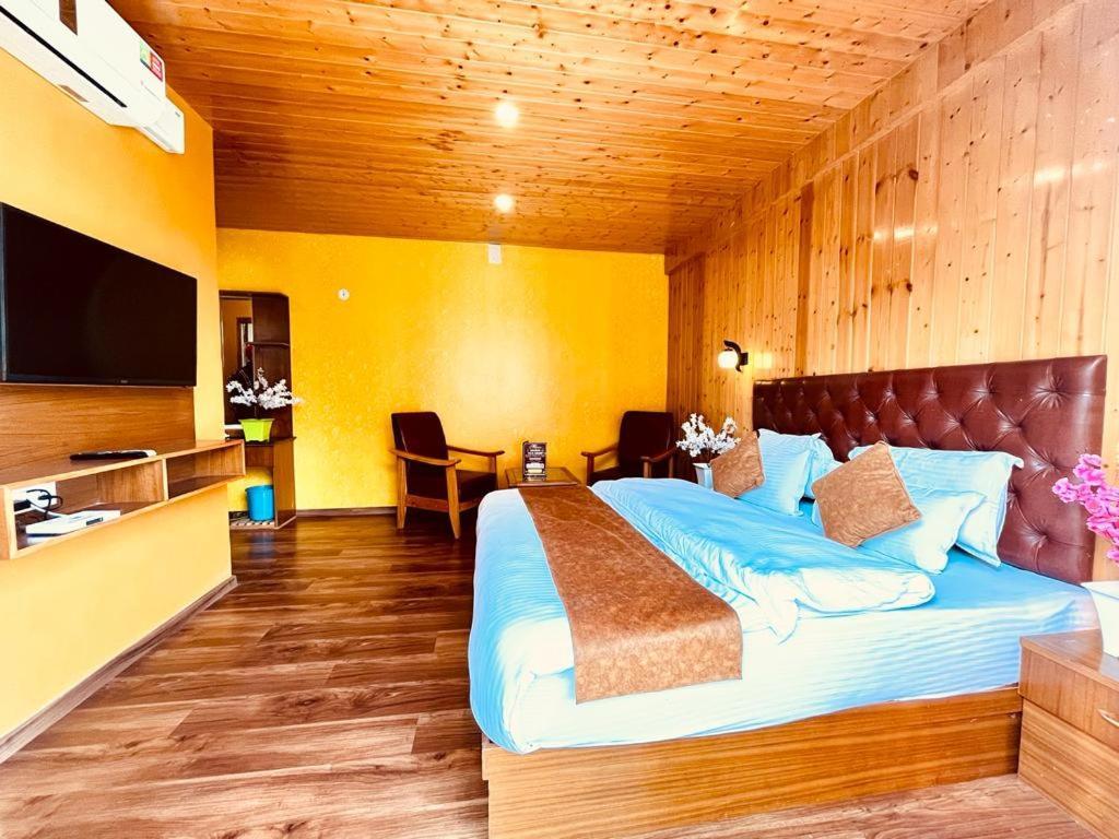 Tata Vista Resort Mall Road Manali - Centrally Heated & Air Cooled מראה חיצוני תמונה